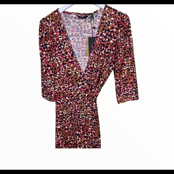 NWT VERO MODA Britt Animal Print Mini Wrap Dress With V Cut Brown Size Large - Picture 5 of 10